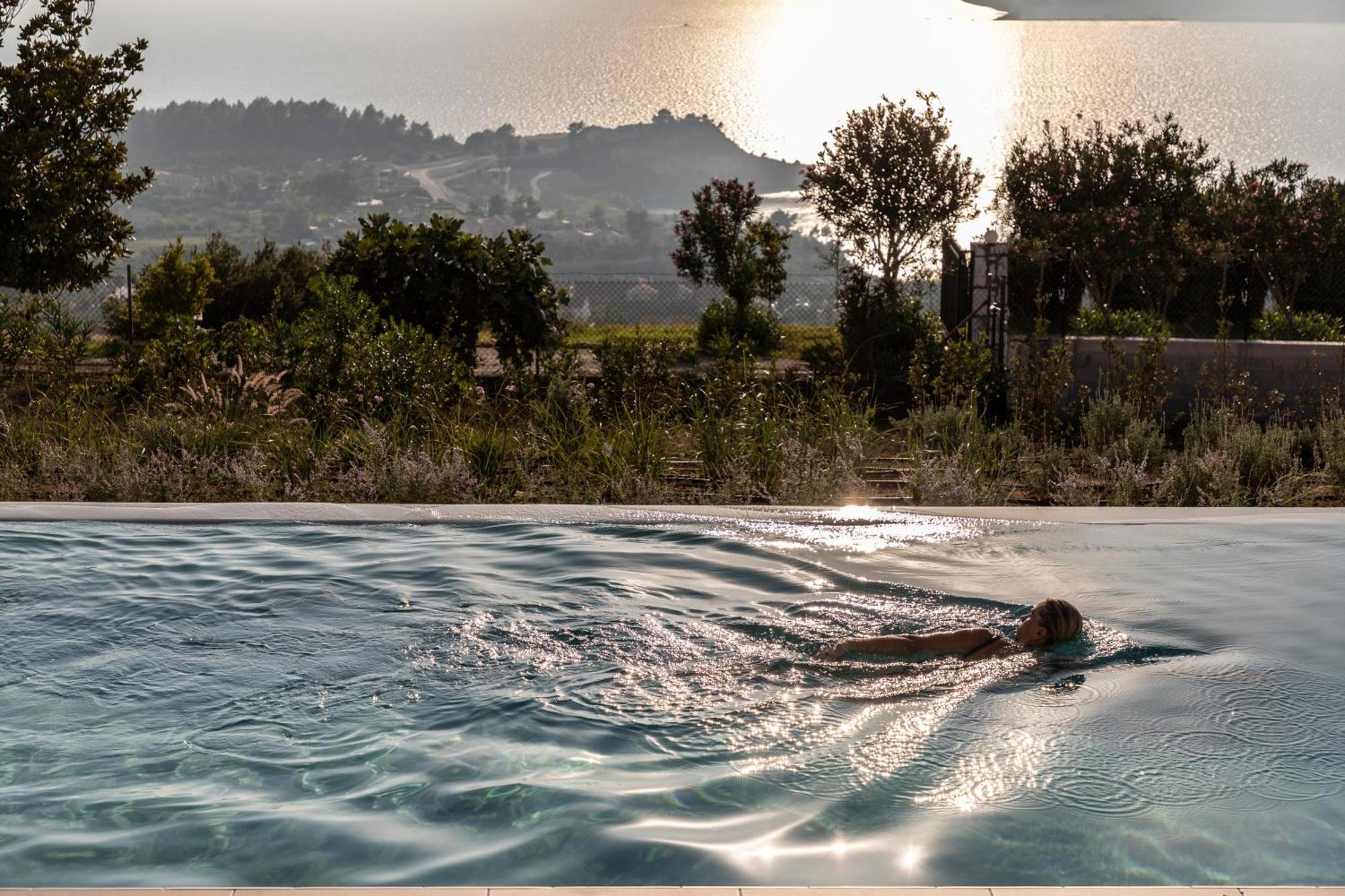 Avertosia Luxury Villas Argostoli  Buitenkant foto